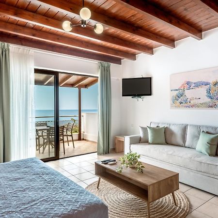 Superb Apartments Kriaras Sea View In Sfakia Khóra Sfakíon Eksteriør bilde