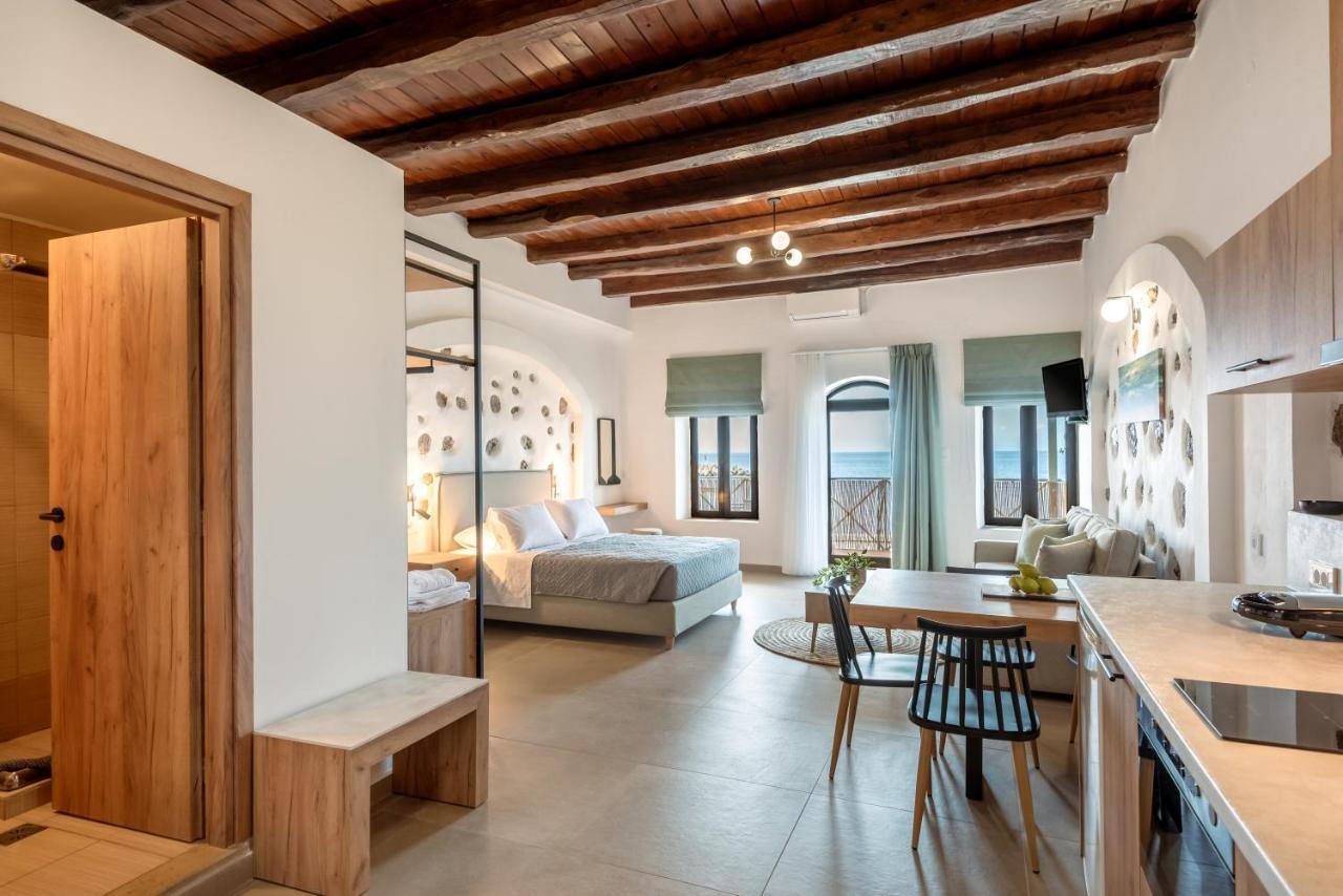 Superb Apartments Kriaras Sea View In Sfakia Khóra Sfakíon Eksteriør bilde